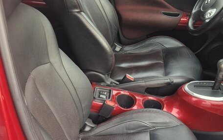 Nissan Juke II, 2011 год, 850 000 рублей, 14 фотография