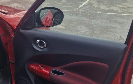 Nissan Juke II, 2011 год, 850 000 рублей, 13 фотография