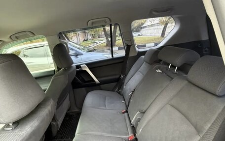 Toyota Land Cruiser Prado 150 рестайлинг 2, 2012 год, 2 850 000 рублей, 7 фотография