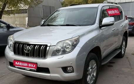 Toyota Land Cruiser Prado 150 рестайлинг 2, 2012 год, 2 850 000 рублей, 6 фотография