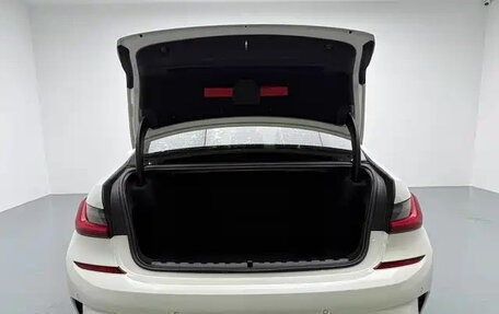 BMW 3 серия, 2022 год, 2 671 255 рублей, 15 фотография