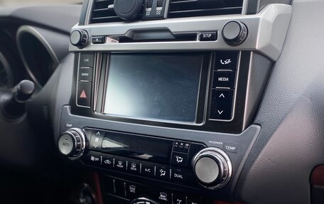 Toyota Land Cruiser Prado 150 рестайлинг 2, 2014 год, 3 750 000 рублей, 12 фотография