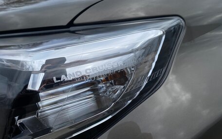 Toyota Land Cruiser Prado 150 рестайлинг 2, 2014 год, 3 750 000 рублей, 16 фотография