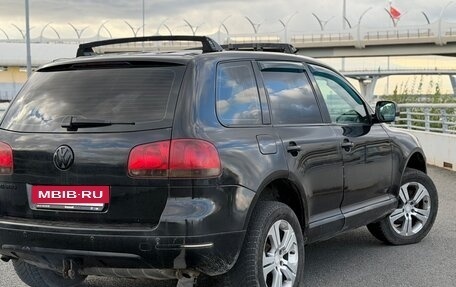 Volkswagen Touareg III, 2004 год, 499 999 рублей, 3 фотография
