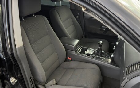 Volkswagen Touareg III, 2004 год, 499 999 рублей, 16 фотография