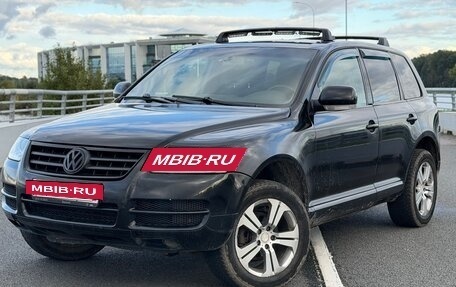 Volkswagen Touareg III, 2004 год, 499 999 рублей, 4 фотография