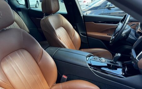 Maserati Levante I, 2017 год, 3 700 000 рублей, 22 фотография