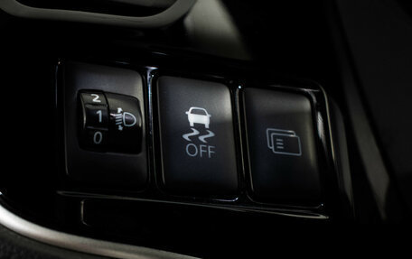 Mitsubishi Outlander III рестайлинг 3, 2015 год, 1 697 000 рублей, 12 фотография