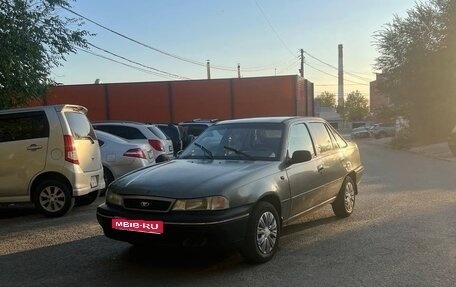 Daewoo Nexia I рестайлинг, 2001 год, 70 000 рублей, 1 фотография
