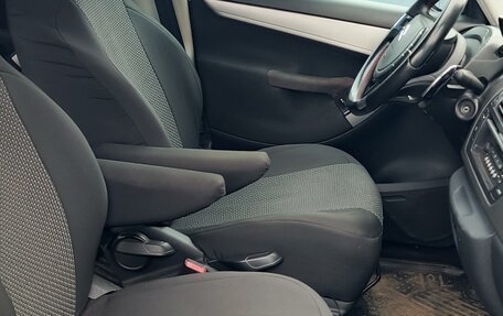 Citroen C4 Picasso II рестайлинг, 2010 год, 950 000 рублей, 6 фотография