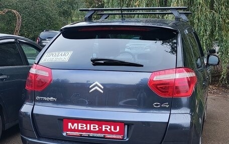 Citroen C4 Picasso II рестайлинг, 2010 год, 950 000 рублей, 3 фотография