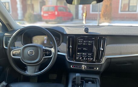 Volvo V90 Cross Country I рестайлинг, 2020 год, 4 600 000 рублей, 6 фотография