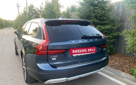 Volvo V90 Cross Country I рестайлинг, 2020 год, 4 600 000 рублей, 5 фотография