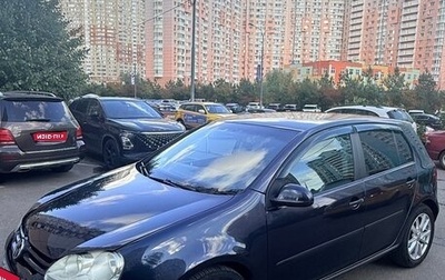 Volkswagen Golf V, 2004 год, 720 000 рублей, 1 фотография
