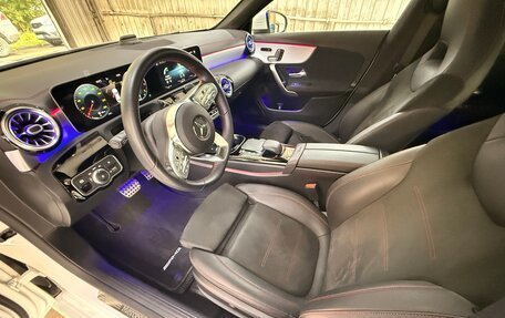 Mercedes-Benz CLA, 2020 год, 4 250 000 рублей, 23 фотография