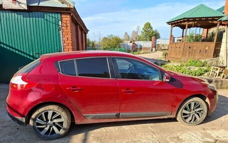 Renault Megane III, 2012 год, 550 000 рублей, 2 фотография