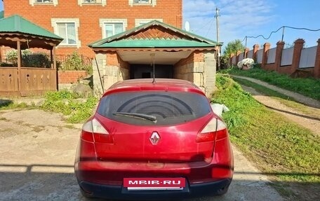 Renault Megane III, 2012 год, 550 000 рублей, 4 фотография