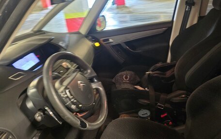 Citroen C4 Picasso II рестайлинг, 2007 год, 650 000 рублей, 11 фотография