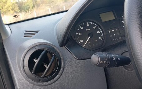 Renault Logan I, 2006 год, 500 000 рублей, 6 фотография