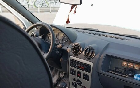 Renault Logan I, 2006 год, 500 000 рублей, 12 фотография