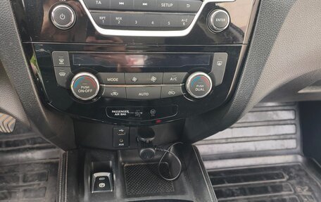 Nissan X-Trail, 2015 год, 1 300 000 рублей, 25 фотография