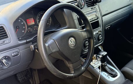 Volkswagen Golf V, 2004 год, 720 000 рублей, 11 фотография