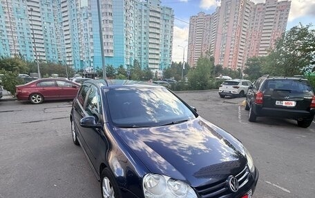 Volkswagen Golf V, 2004 год, 720 000 рублей, 2 фотография
