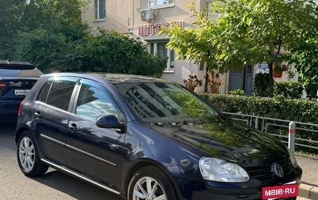 Volkswagen Golf V, 2004 год, 720 000 рублей, 21 фотография