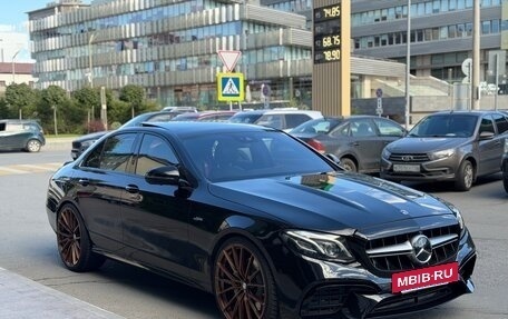 Mercedes-Benz E-Класс AMG, 2019 год, 4 700 000 рублей, 3 фотография