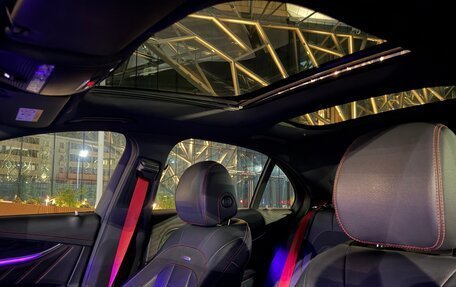Mercedes-Benz E-Класс AMG, 2019 год, 4 700 000 рублей, 16 фотография