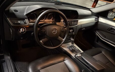 Mercedes-Benz E-Класс, 2010 год, 1 200 000 рублей, 7 фотография