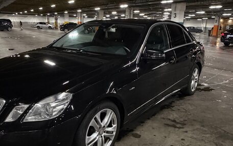 Mercedes-Benz E-Класс, 2010 год, 1 200 000 рублей, 6 фотография