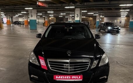 Mercedes-Benz E-Класс, 2010 год, 1 200 000 рублей, 2 фотография