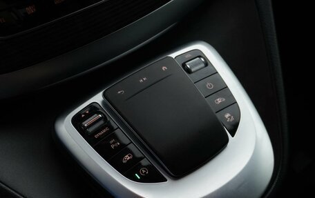 Mercedes-Benz V-Класс, 2021 год, 7 199 077 рублей, 15 фотография