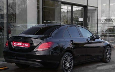 Mercedes-Benz C-Класс, 2018 год, 2 398 000 рублей, 4 фотография