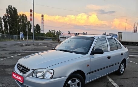 Hyundai Accent II, 2011 год, 595 000 рублей, 1 фотография