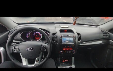 KIA Sorento II рестайлинг, 2012 год, 1 500 000 рублей, 11 фотография