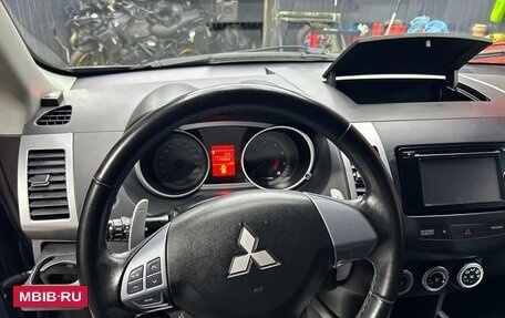 Mitsubishi Outlander III рестайлинг 3, 2008 год, 1 050 000 рублей, 8 фотография