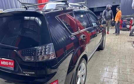 Mitsubishi Outlander III рестайлинг 3, 2008 год, 1 050 000 рублей, 5 фотография