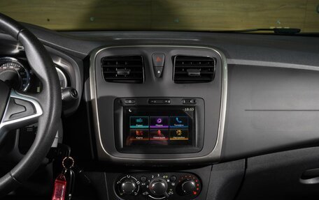 Renault Sandero II рестайлинг, 2021 год, 1 398 000 рублей, 17 фотография