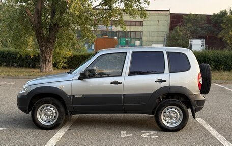Chevrolet Niva I рестайлинг, 2013 год, 550 000 рублей, 2 фотография