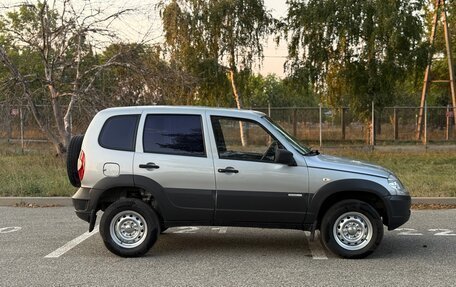 Chevrolet Niva I рестайлинг, 2013 год, 550 000 рублей, 6 фотография