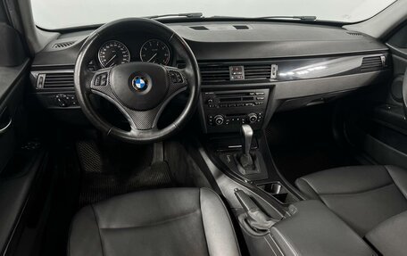 BMW 3 серия, 2010 год, 943 100 рублей, 6 фотография