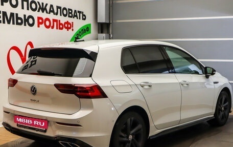 Volkswagen Golf VIII, 2022 год, 2 670 000 рублей, 4 фотография