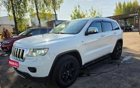 Jeep Grand Cherokee, 2012 год, 900 000 рублей, 5 фотография