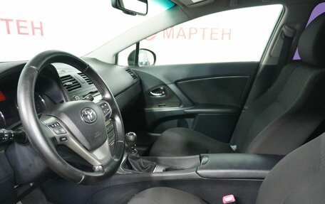 Toyota Avensis III рестайлинг, 2009 год, 935 000 рублей, 10 фотография
