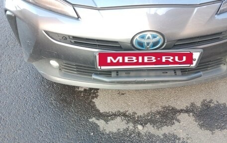 Toyota Prius IV XW50, 2020 год, 1 800 000 рублей, 2 фотография