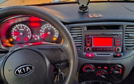 KIA Rio II, 2010 год, 570 000 рублей, 23 фотография