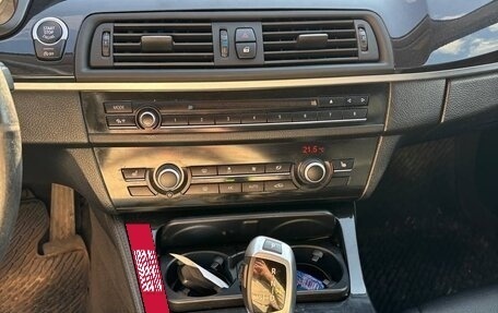BMW 5 серия, 2013 год, 1 850 000 рублей, 8 фотография