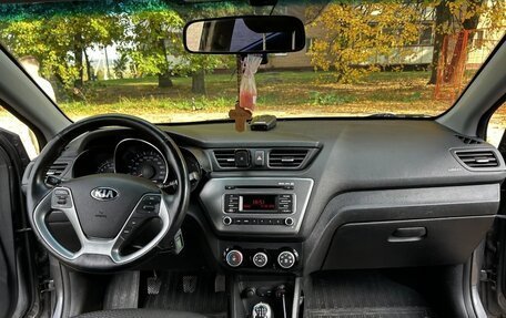 KIA Rio III рестайлинг, 2016 год, 950 000 рублей, 3 фотография